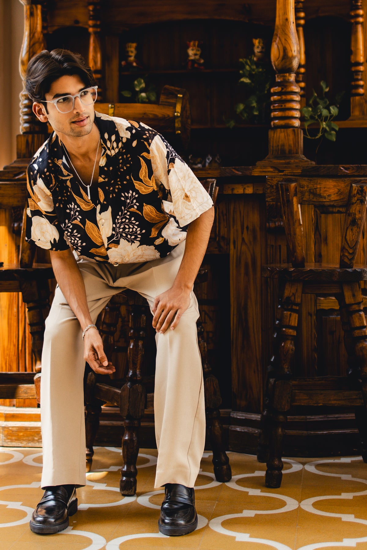 Noir Bloom Oversize Shirt