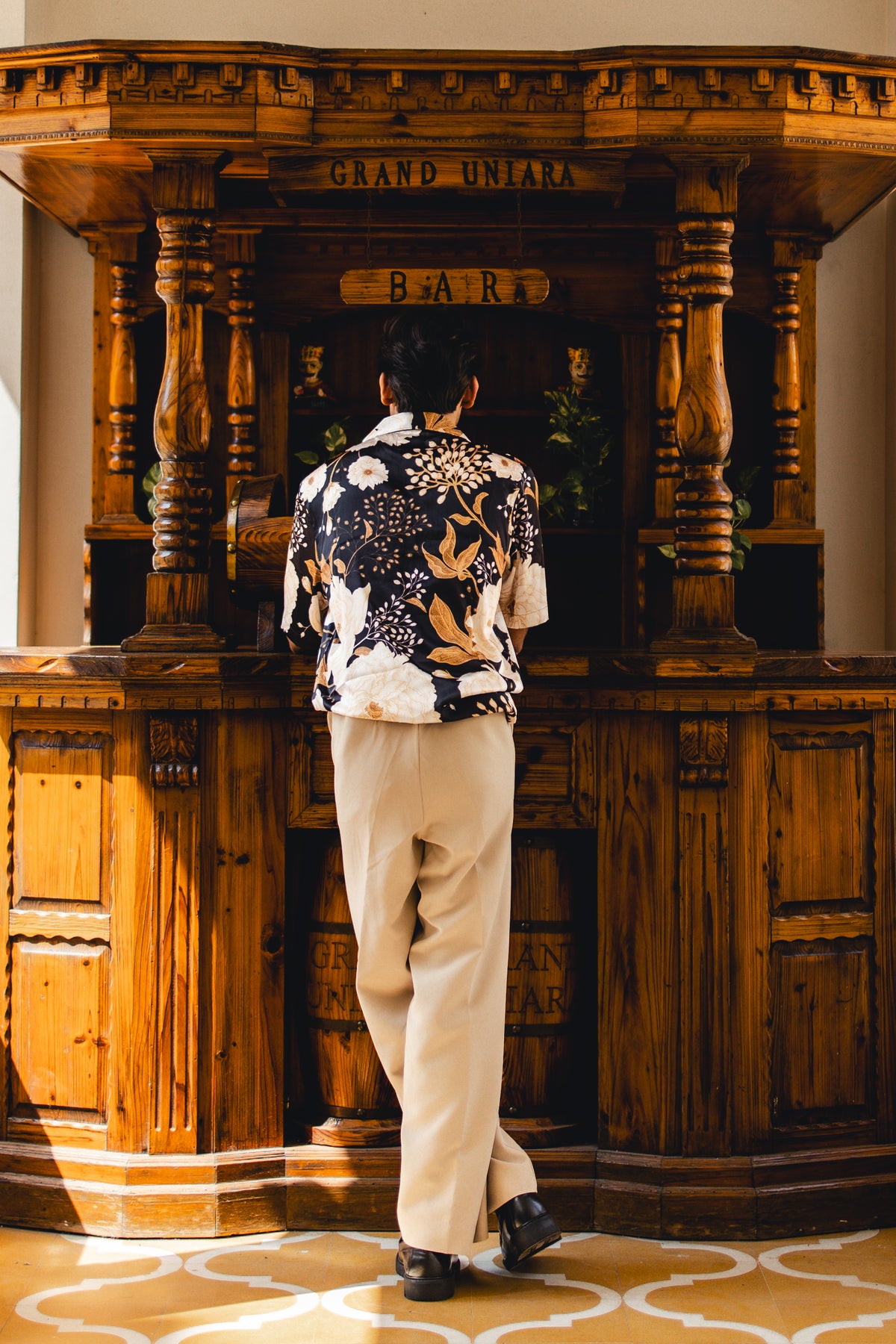 Noir Bloom Oversize Shirt